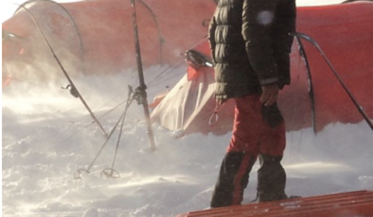 SKIING TO THE SOUTH POLE